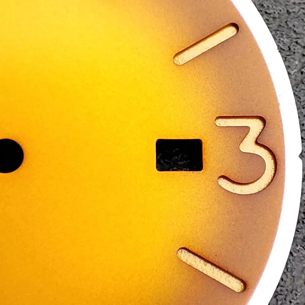 34.85 مللي متر الطيار ساعة الطلب مضيئة 3.6.9.12 عدد مؤشر تقويم واحد ساعة رجالي تعديل الملحقات لحركة NH35