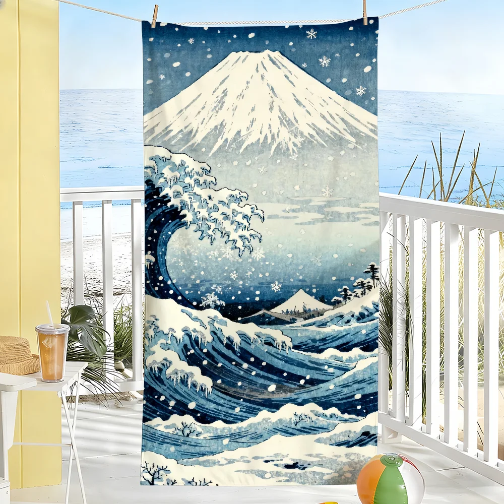 Hokusai Waves Art Towel – Soft, Quick-Dry Beach & Bath Towel for Pool, Travel, Gym & Outdoor Use 40x60cm
