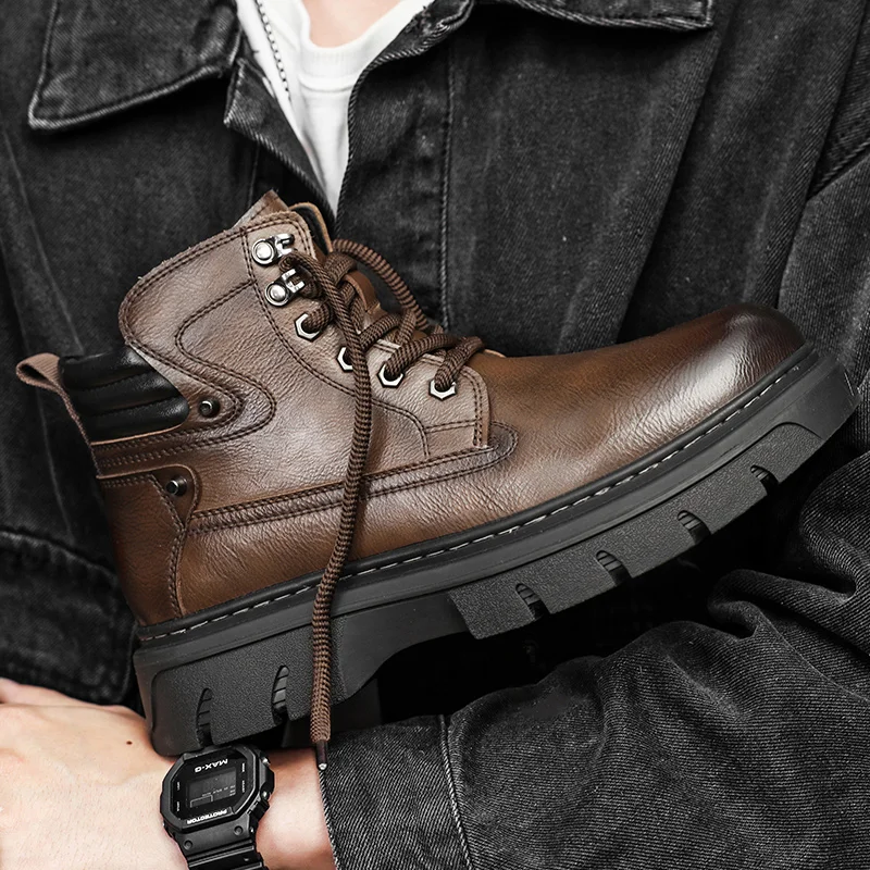 

Men's thick soled boots High quality retro casual style Work and Business Party Luxury leather shoes for autumn and winter
