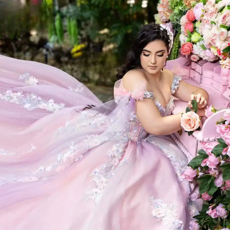 فساتين Quinceanera الوردية الفاخرة المخصصة الترتر زين حبة تول الحلو 16 سنة Vestidos De 15 Anos ذيل محكمة