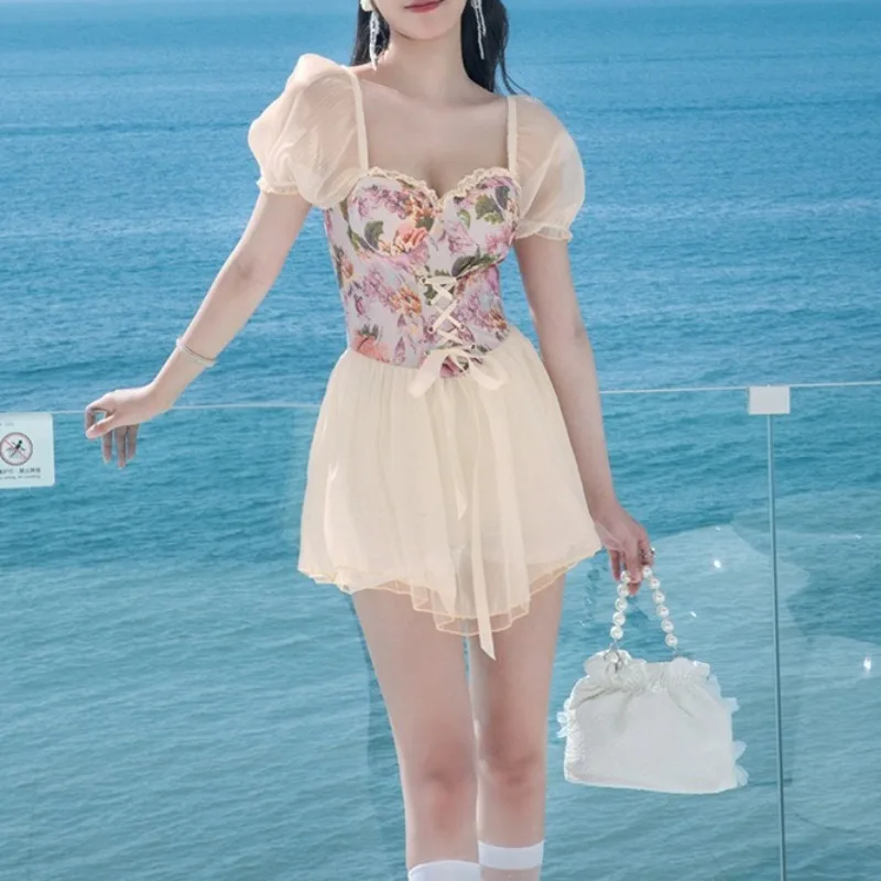 New Korean Conservative Slimming Bikinis Women's One Pieces Swimsuit High Waist  Swimwear Girls Sweet Bathing Suit Beachwear