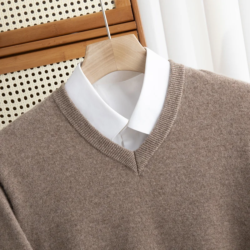 First-line of clothing Men 100% Merino Wool Sweater Spring Autumn V- Collar Pullovers Sweater Long Sleeve Soft Knit Basic Tops