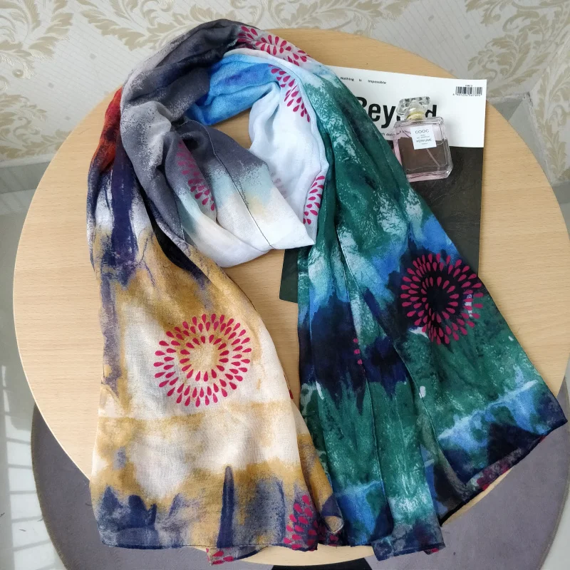 Foreign trade original single Spanish fashion trend new distinctive colorful  shawl dual-use scarf