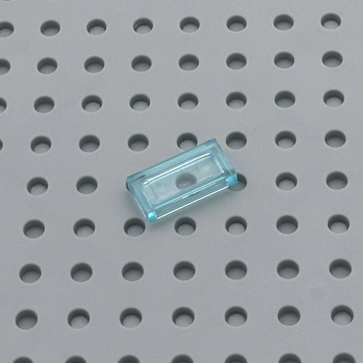 Variant: Trans-Light Blue