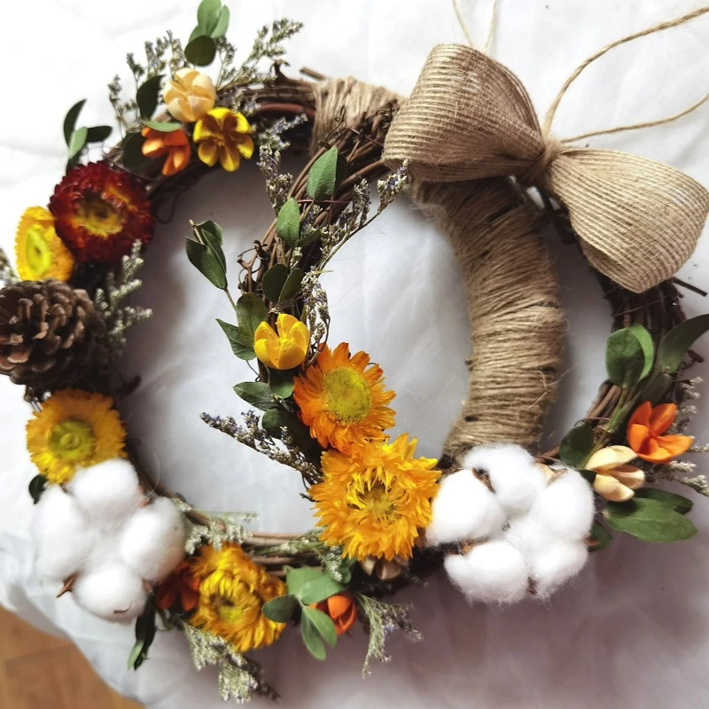 

Christmas Wreath Handmade Artificial Flowers White Garlands Christmas Decorations Door Crown Halloween Decoration Home Decor