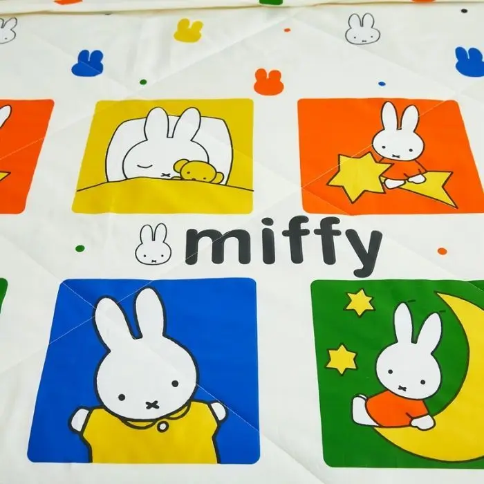 Miffy Rabbit Sommer-Kühldecke Hochwertiger Cartoon-Animationsdruck Heim-Sommerdecke Weiche Maschinenwaschbare Klimaanlagen-Decke – Detail 12