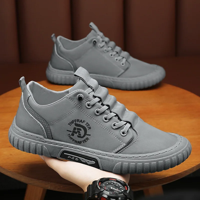 Hot Selling 2025 Fashion Men Casual Sneakers Shoes Men's Vulcanize Shoes Customizable New