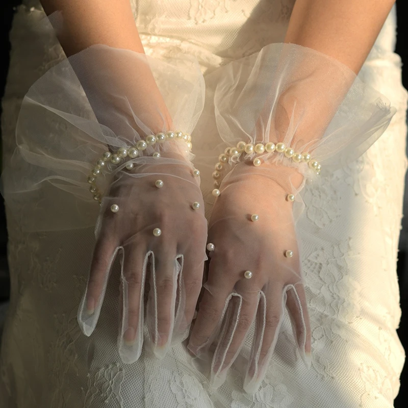 

Elegant Pearl Short Wedding Bridal Mesh Tulle Gloves Summer Transparent Thin Dancing Dress Yarn Mittens Party Accessory
