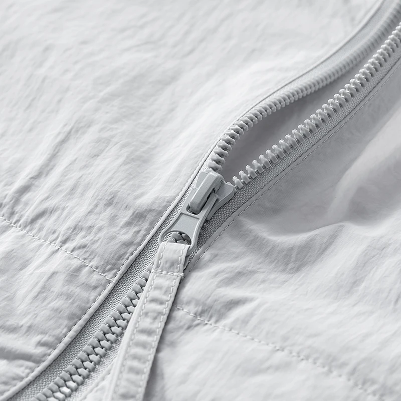 UPF50+ Sommer-Eisseide UV-Schutz Kapuzenjacke für Herren, Outdoor-Angeln und Wandern, Anti-UV-Mantel, Atmungsaktiv und Schnelltrocknend – Detail 15