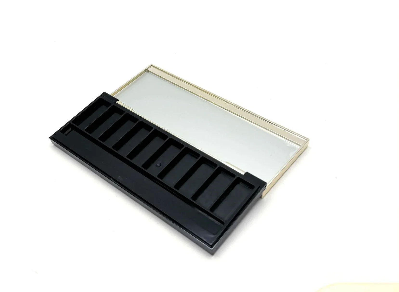 New 10g Rectangular Magnetic Buckle Eyeshadow Box with Top Sheet 10-color Eyeshadow Disc Empty Box