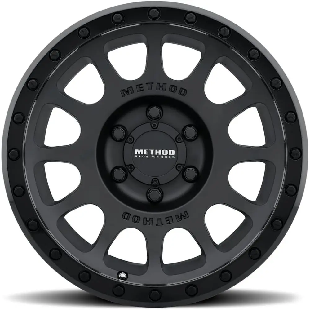 

NV Black Wheel with Matte Gloss Lip (17 x 8.5 inches /6 x 5 mm, 25 mm Oset)