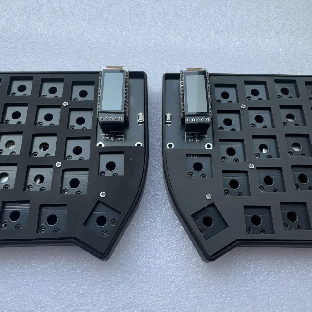 Altium سبليت مجموعة لوحة المفاتيح مخصص Gateron الأحمر/البني/الشوك لوحة المفاتيح الانظار بلوتوث السلكية ثنائي الوضع Hotswap مجموعة لوحة المفاتيح لعبة