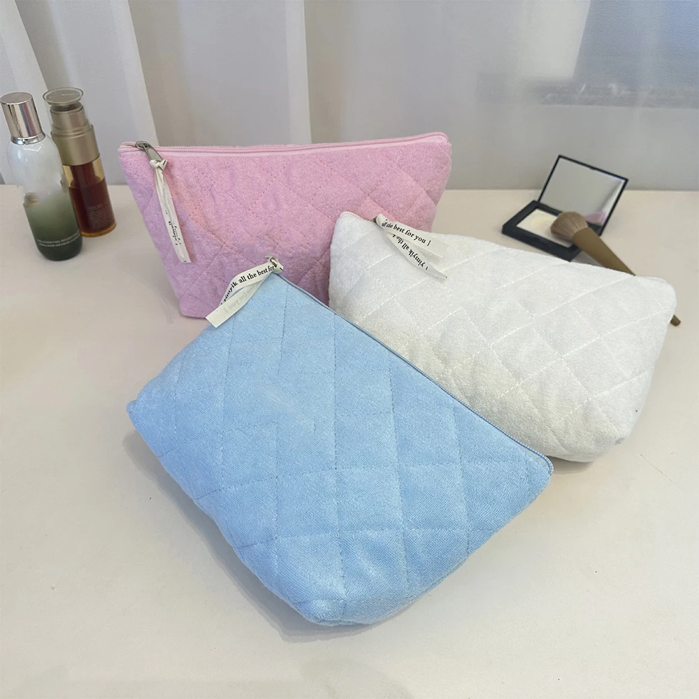 Quilted Makeup Bag For Women Terry Cloth Plaid Lining Cosmetic Bag Portable Soft Toiletry Bag For Travel