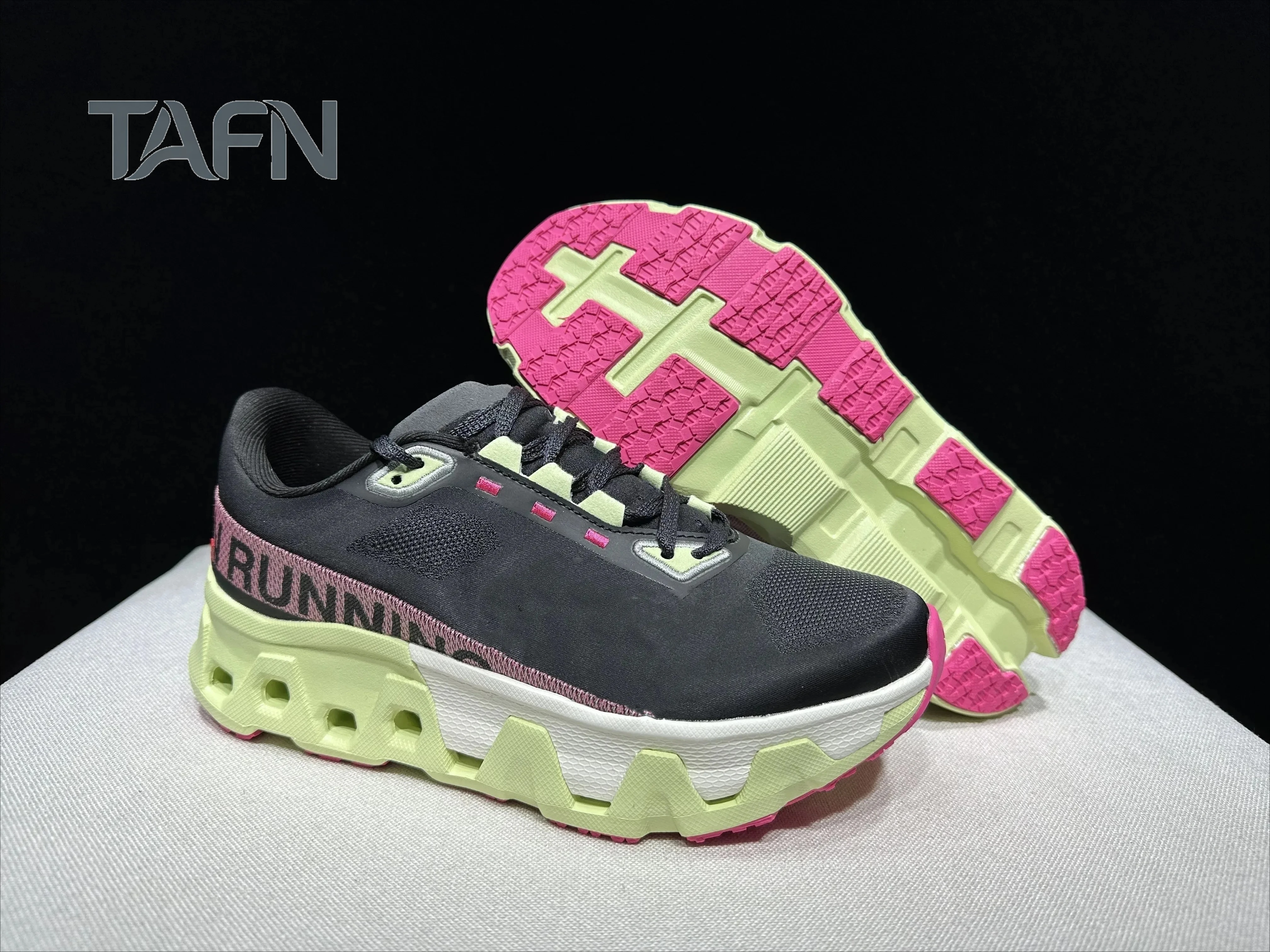 Chaussures de marche sportives à semelle souple, confort pour les pieds fatigués