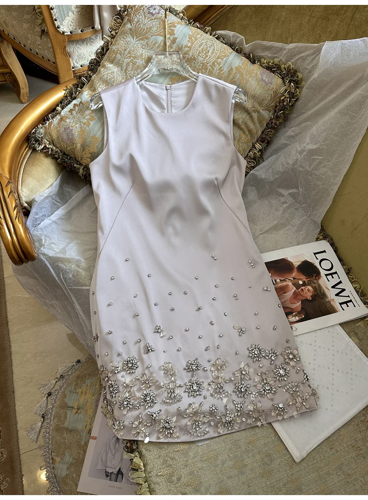 2023 all\'inizio della primavera nuovo anno vestito resistente francese romantico luce lusso argento grigio senza maniche vestito Miu aderente in vita