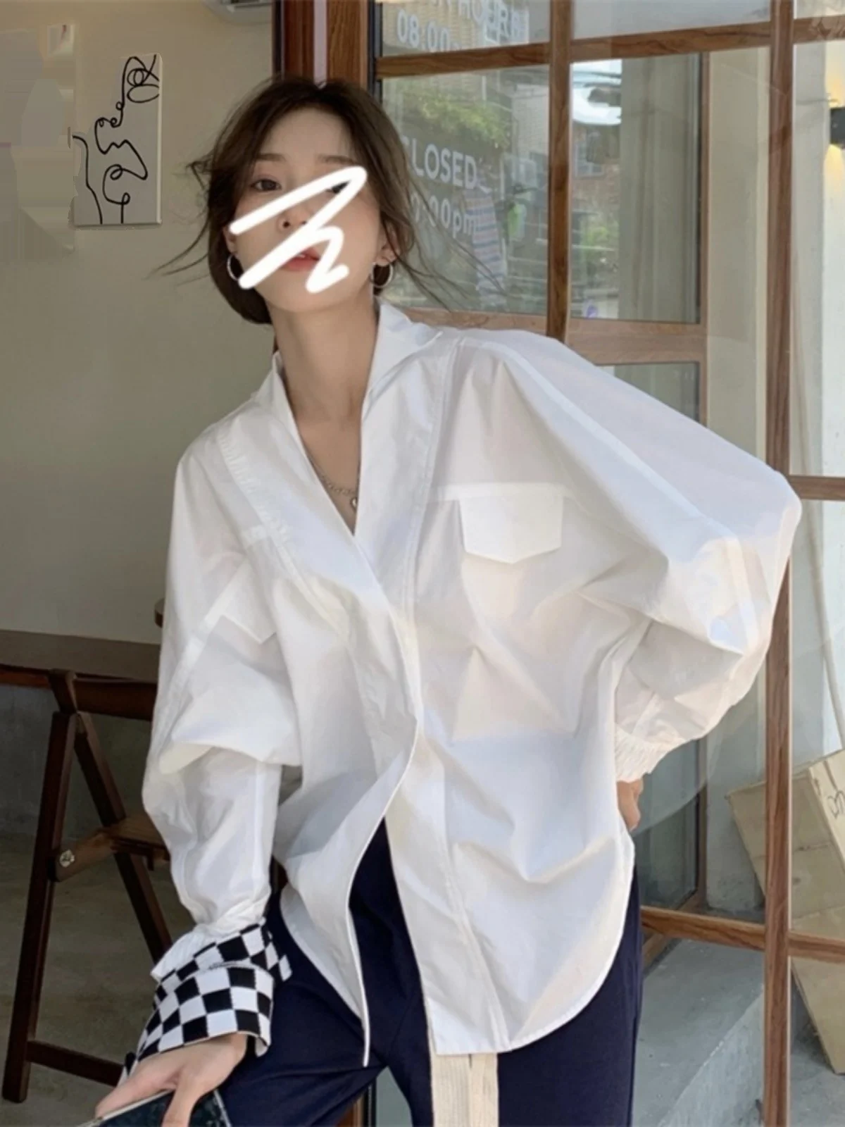 

Ele Белые свободные женские туфли с v-образным вырезом в гонконгском стиле, весенне-осенний повседневный простой дизайн, милый однотонный цвет на пуговицах