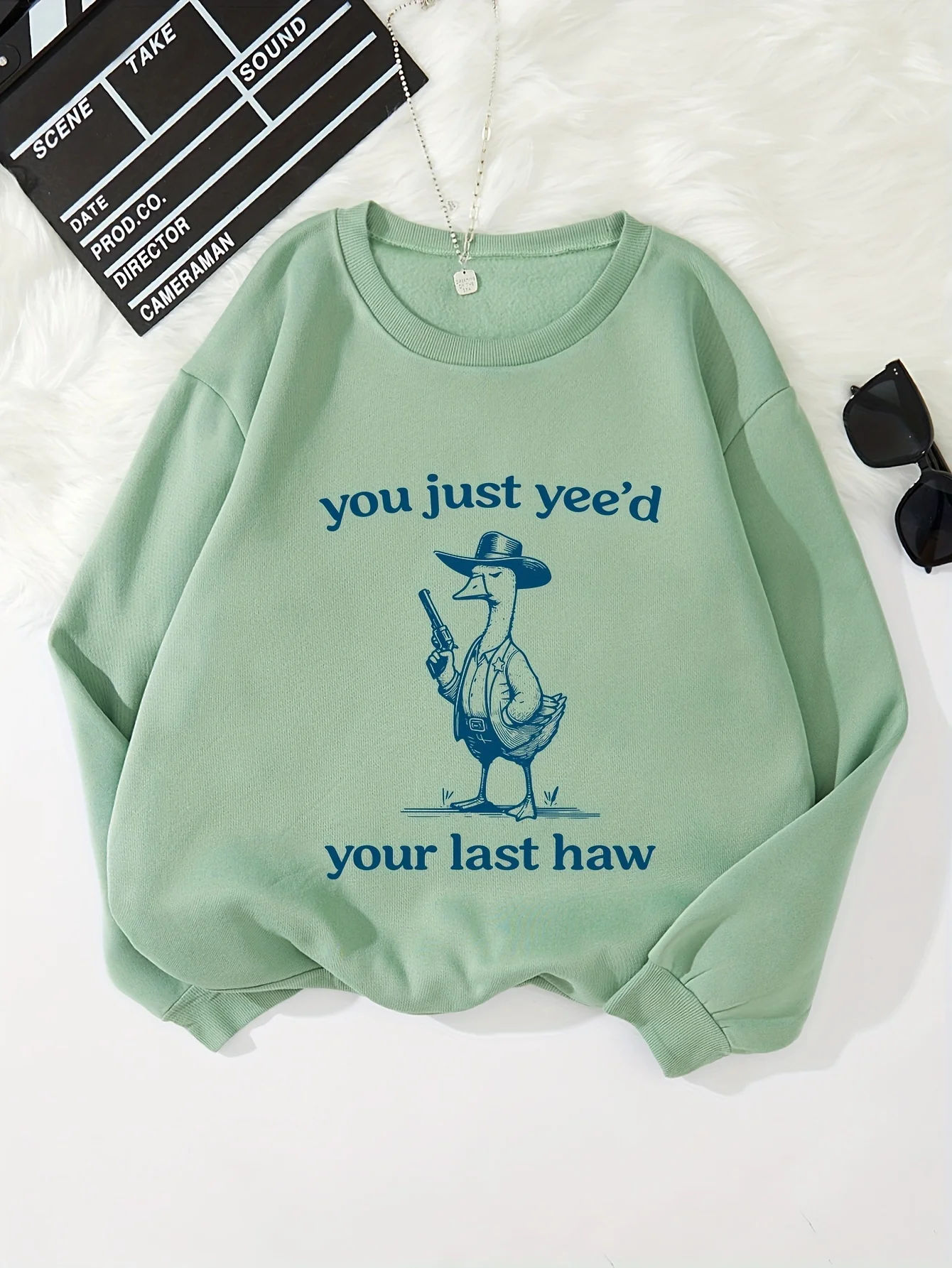 เสื้อฮู้ดพิมพ์ลายห่านแฟชั่นลำลองสำหรับผู้หญิง เสื้อสวมหัวคอกลมสวมใส่สบาย เหมาะสำหรับเป็นของขวัญวันหยุด เสื้อผ้าแบบสวมหัว