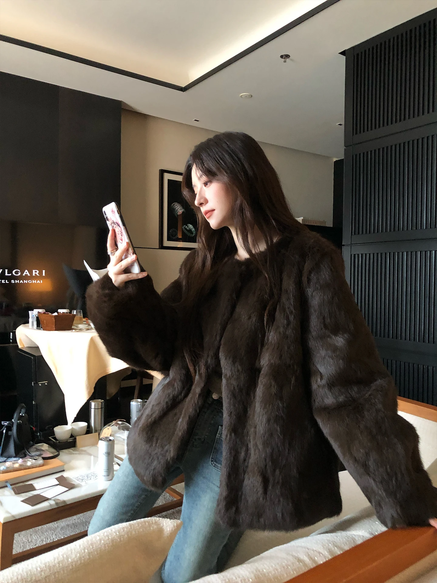 

Young Women's Bla Velvet Rabbit Fur Coat Warm Windproof Comfortable Whole Skin Long Sve round Ne Coat for Daily Outdoo...