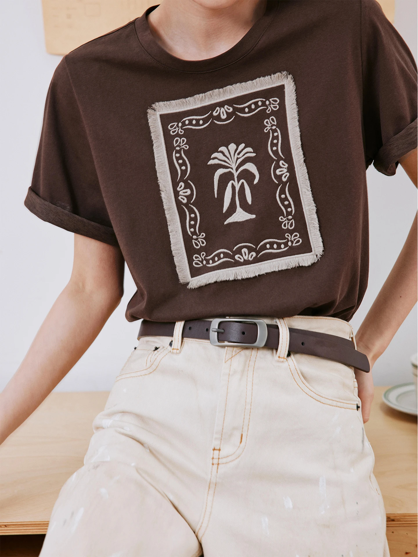 

Rosebanks Artistic Tassel Edged Tree Embroidery Short Sleeve Cotton T-Shirt Casual Style Spring Summer Breathable Women's Top