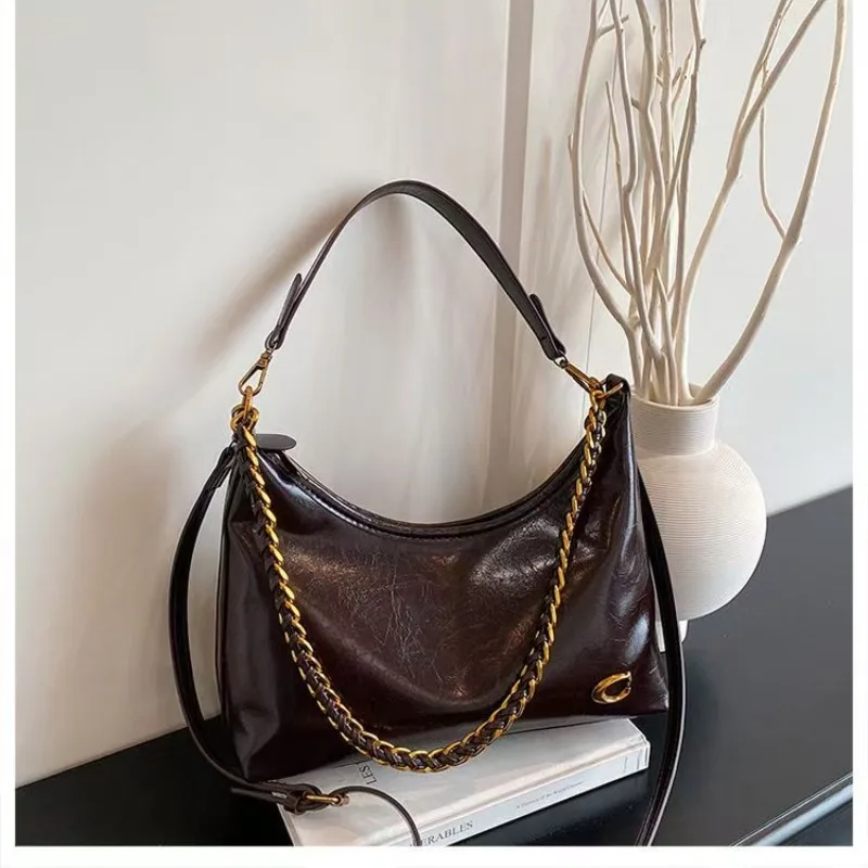 

Spacious Simple Stylish Chain Single Shoulder Underarm Bag Fall Winter New Style Vintage Unique Slant Bag for Work