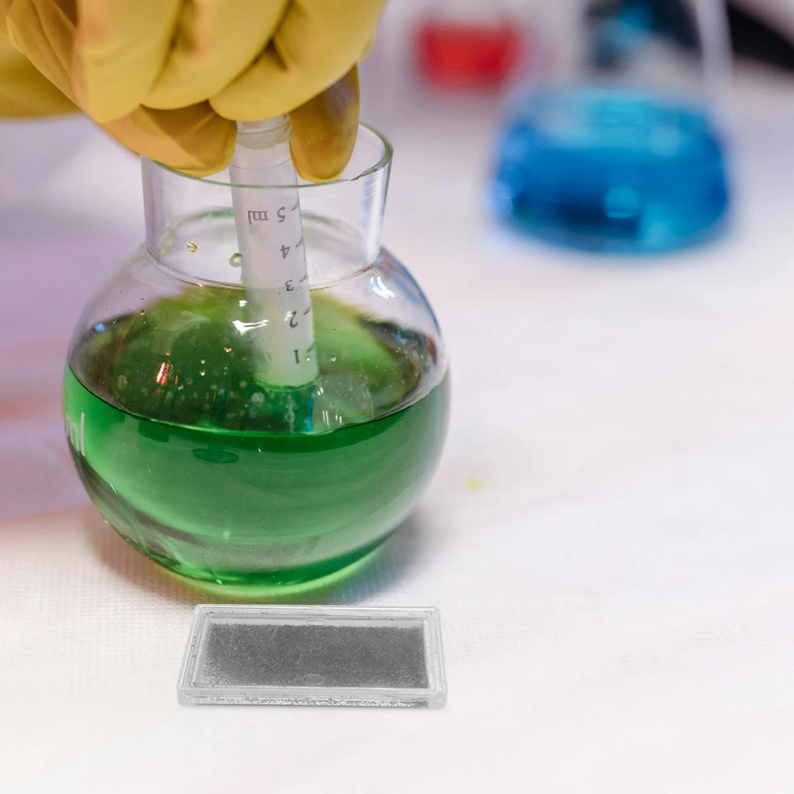 

4Pcs Magnetic Iron Powder Box Science Experiment Teaching Instrument Visualize Electromagnetic Fields Durable ABS Material