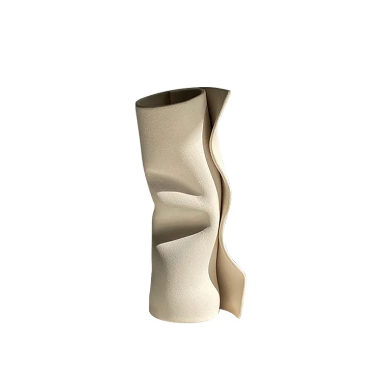Medieval art special-shaped vase living room niche high-end decorations
