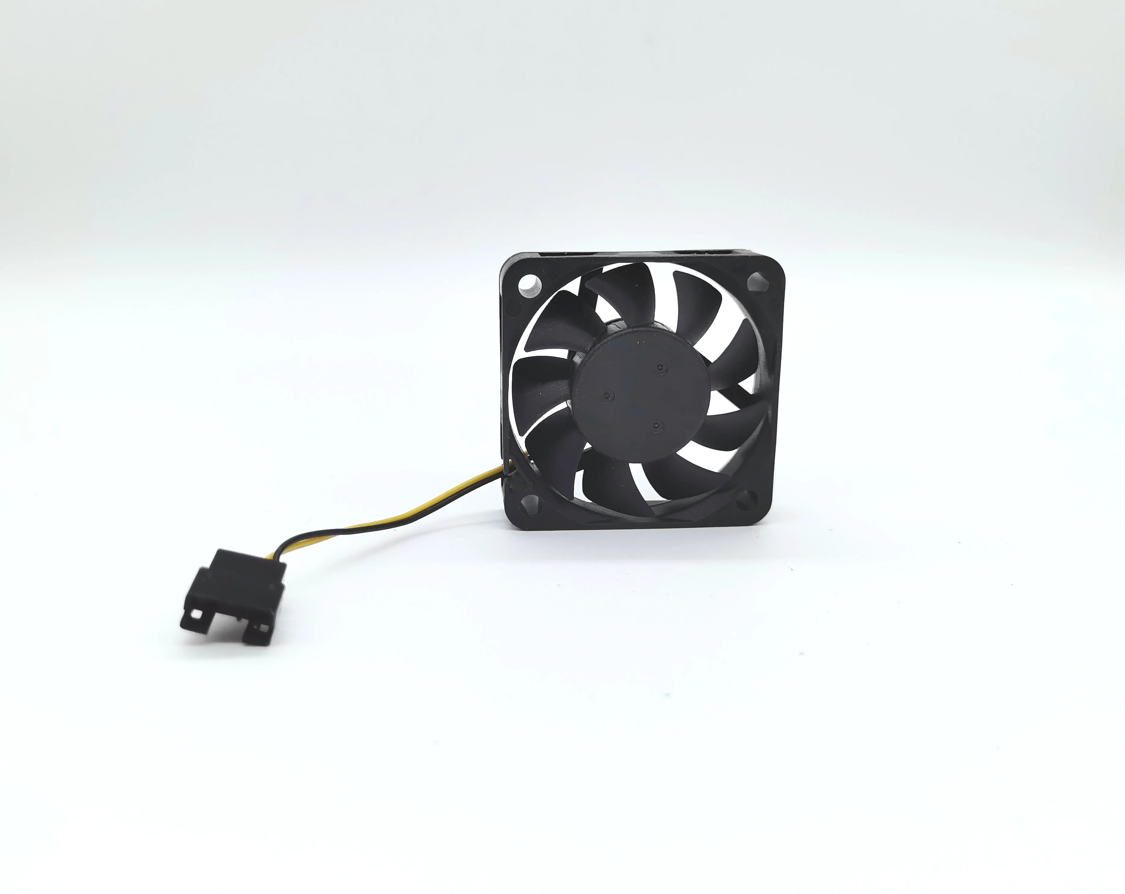 Cooler Master FA04010H12LAC DC 12V 0.16A 40x40x10mm 2-Wire Server Cooling Fan