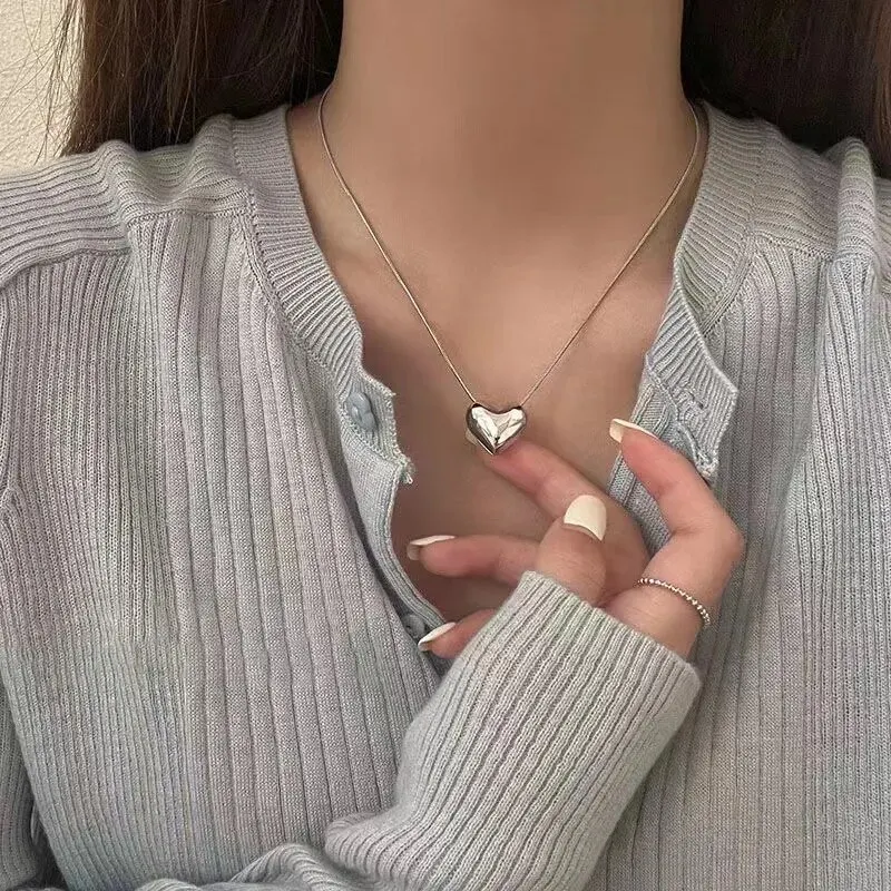 Simple Trendy Silver Color Love Heart Pendant Necklace for Women Korean Fashion Snake Bone Chain Clavicle Chokers Party Jewelry