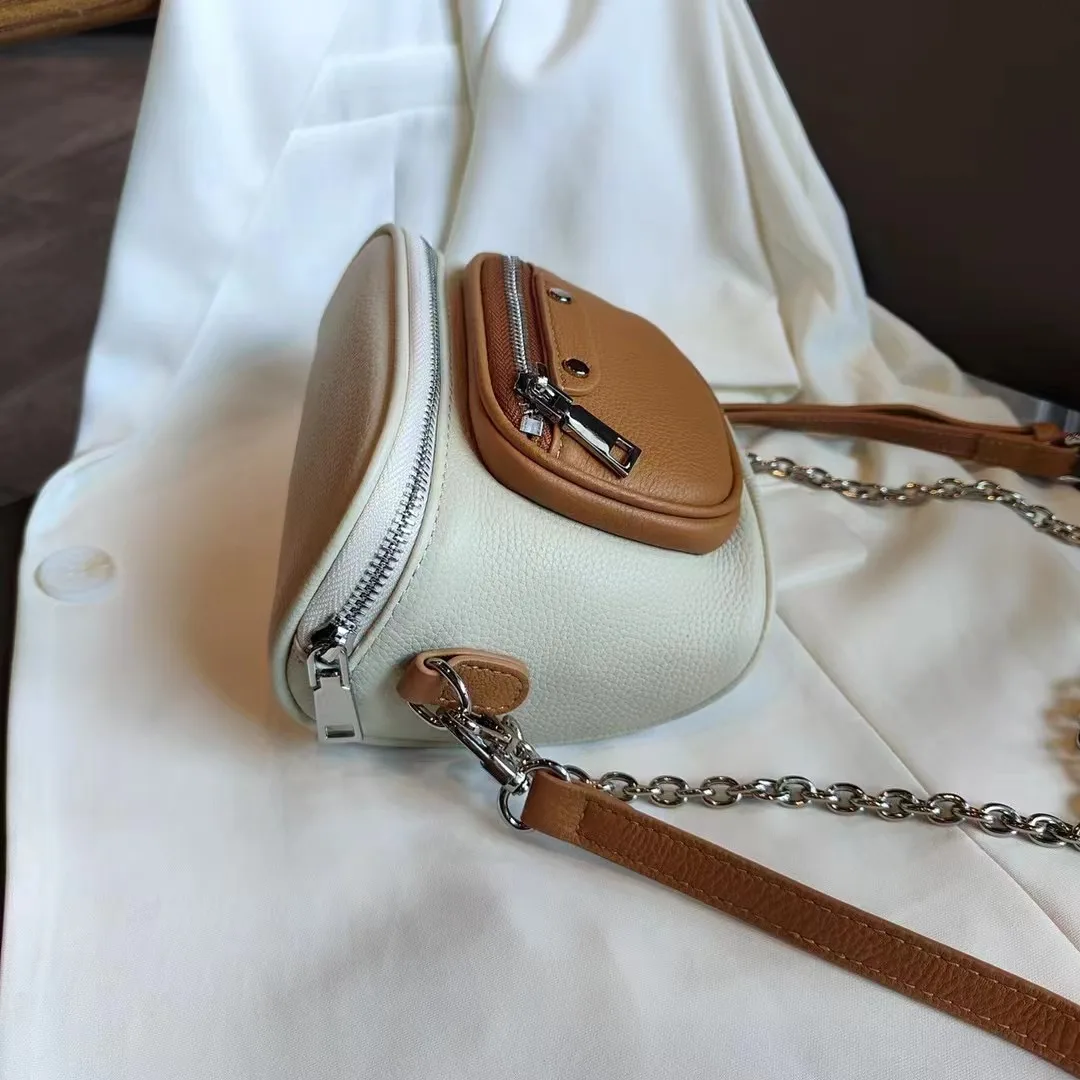 First layer cowhide new women's chest bag Fashion all-in-one One shoulder crossbody casual Genuine leather chain Fanny pack