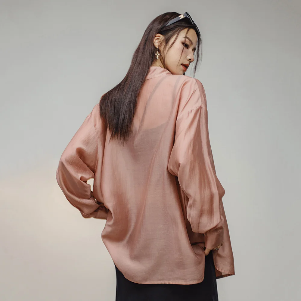 Maden Women Summer Outdoor Lightweight Sunscreen Pink Casual Shirt Loose Long Thin Jacket Turn-Down Collar Long Sleeve Shirt