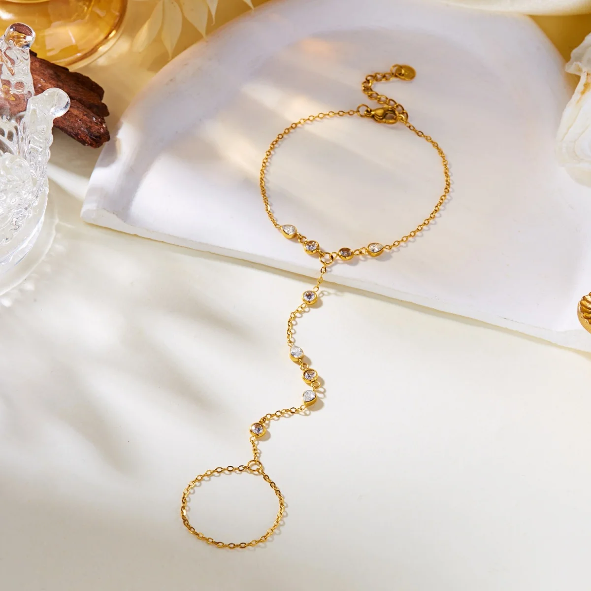 Minimalistische runde Zirkon-Fingerarmbänder aus Edelstahl für Damen und Herren, geometrischer ovaler Kristall-Blumenring, Armreif, Hochzeitsschmuck – Detail 32