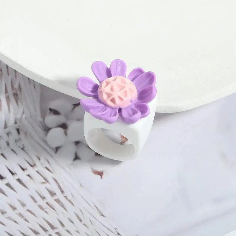  Acrylic Flower Rings Stylish Simple Versatile Summer New Arrival Fashionable Jewelry Creative Index Ring Popular Design