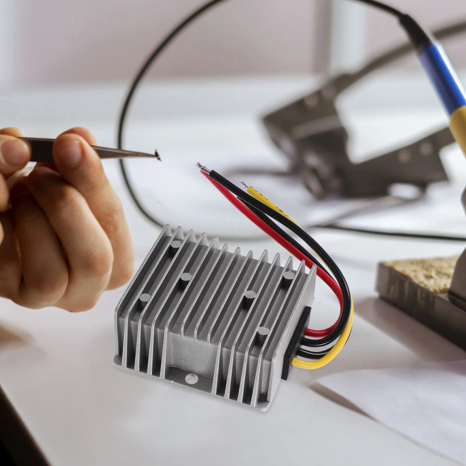 24 فولت إلى 12 فولت 10a تيار مستمر محول دفعة الجهد المخفض ل عربة جولف شاحنة مركبة قارب محول طاقة وحدة الجهد المنظم