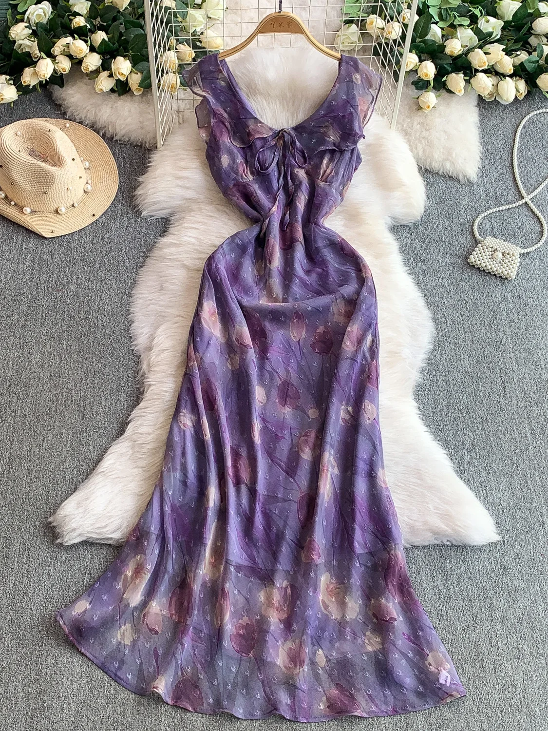 

Летнее женское платье с V-образным вырезом и фиолетовым цветочным принтом, с завышенной талией, длинное, А-силуэта, в корейском стиле, для повседневной носки