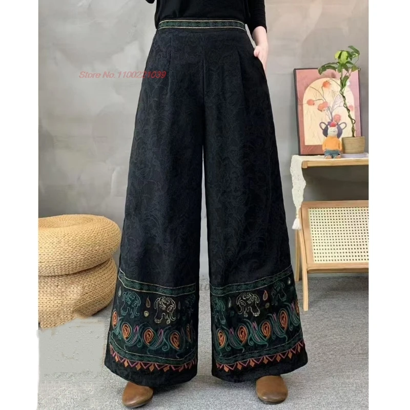 بنطلون صيني عتيق مبطن بالصوف لعام 2025 سروال شعبي مطرز بالزهور بخصر مطاطي من القطن والكتان جاكار بنطال واسع الساق #2