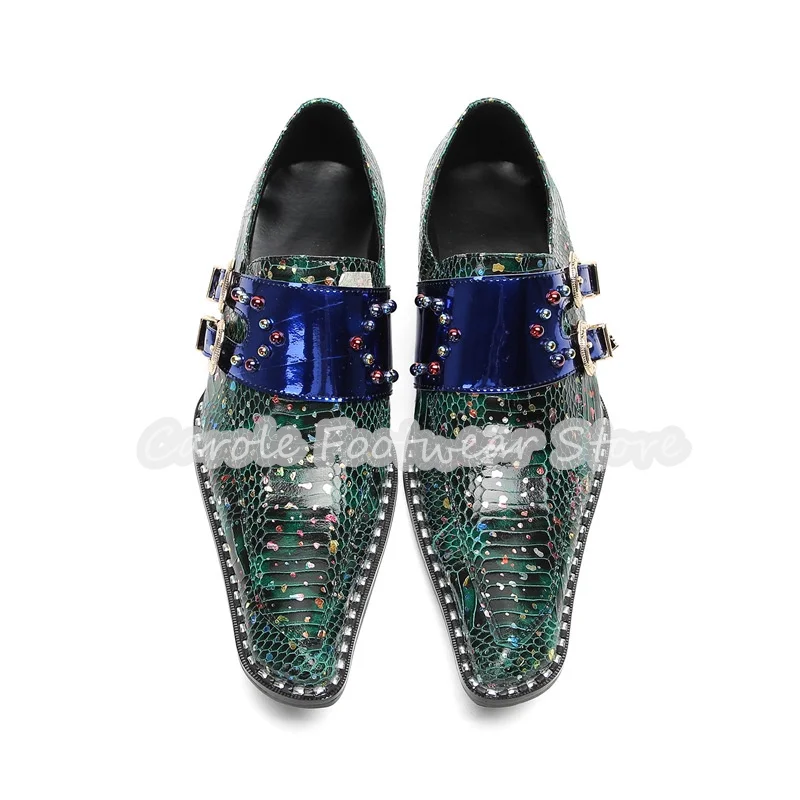 

Fashion Graffiti Prints Leather Brogue Carving Shoes for Men Rhinestone Belt Buckle Decor Shallow Loafers Male Derby Shoes