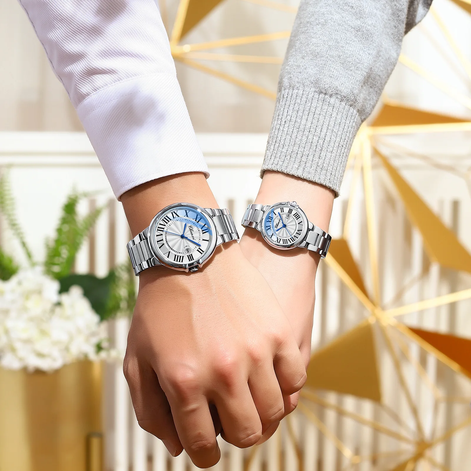 Roman couple watch calendar blue pink white steel strip night light classic quartz watch