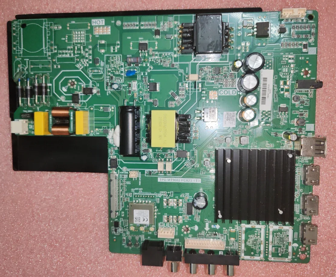 TPD.MT9602.PC823（T）4K Three in one TV motherboard There are 8 different interfaces to verify clearly