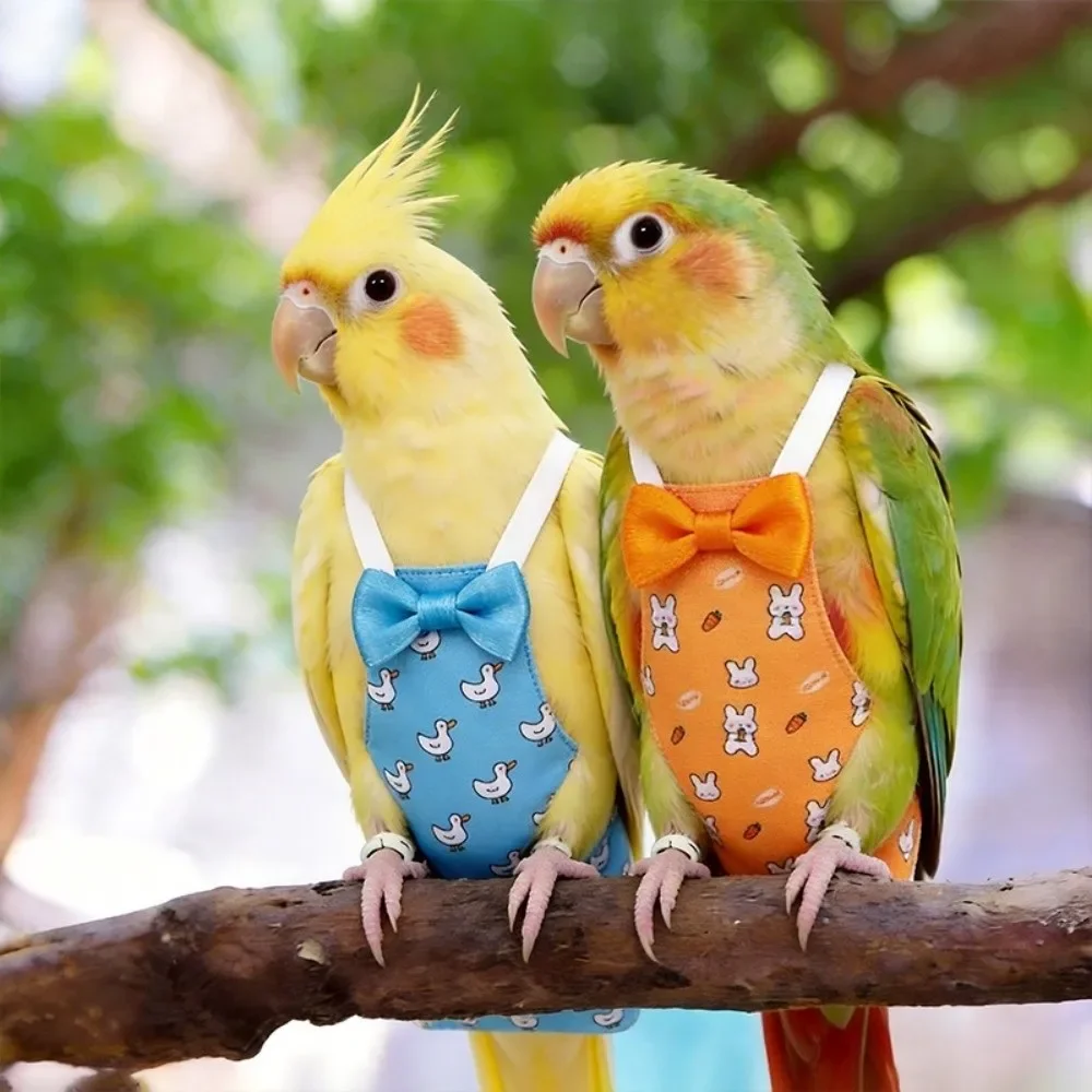 

Adjustable Pet Parrot Diaper Bowtie Breathable Bird Flight Suits Cartoon Animal Pattern Bird Nappy for Cockatiel Pigeons