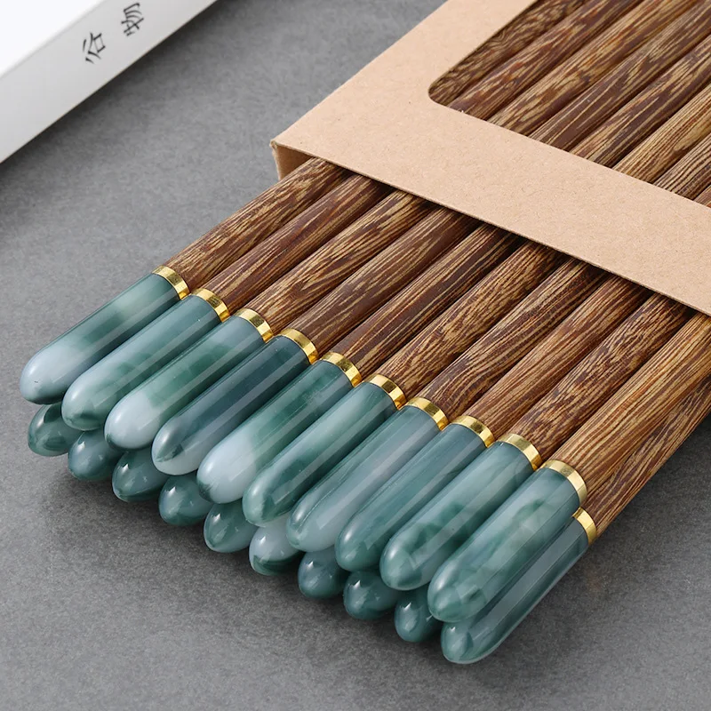 5 Pairs Chinese Chopsticks Wooden Sushi Sticks Japanese Chopstick Set Reusable Korean Food Chop Sticks Kitchen Wood Tableware