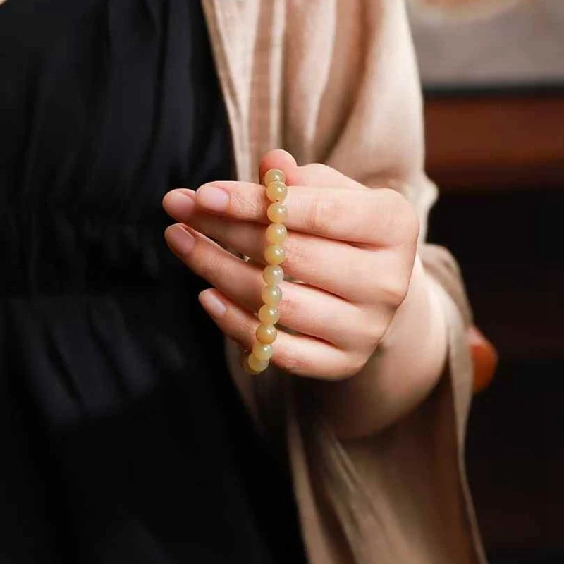 

Натуральный браслет из хотанского нефрита Qiemou, старый материал, светло-сахарный цвет, женский, с круглыми бусинами 8 мм