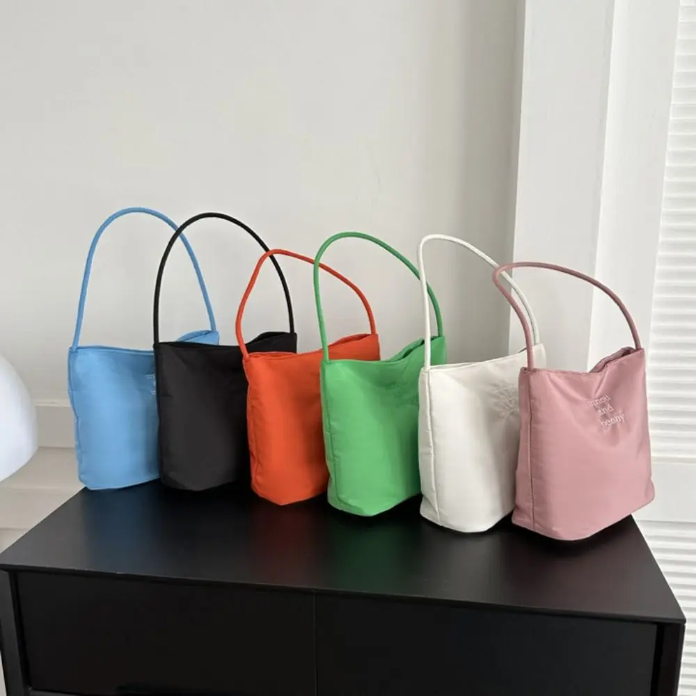 Fashion Shoulder Bag Embroidered Letters Underarm Bag Casual Handbags Tote Bags Women\'s High Capacity Handbag