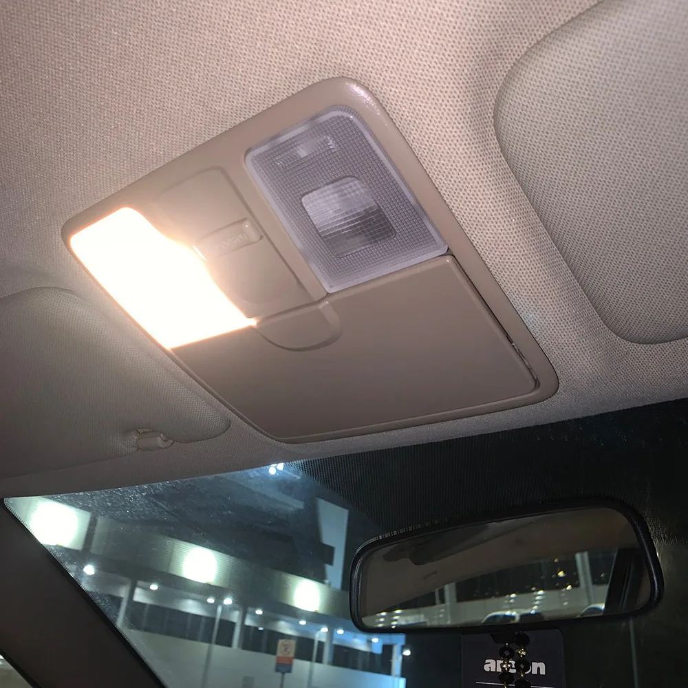 #843V Car Overhead Console Reading Lights Map Lights / Glasses Box (beige)