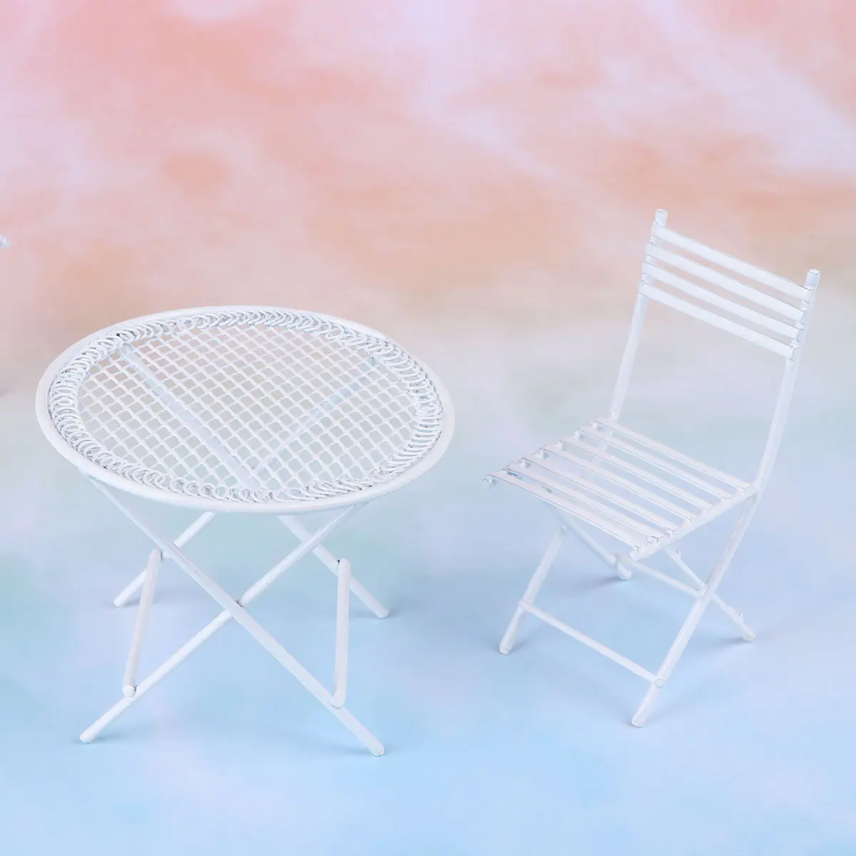 

1Set Mini Iron Table and Chair White Exquisite DIY Villa Furniture Perfect Household Ornament Garden Decoration Interactive