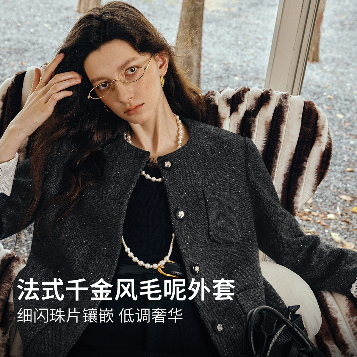 OLrain short coat women's clothing 2026 autumn new small fragrant style commuter gray round neck contrasting lace GO58QW001523