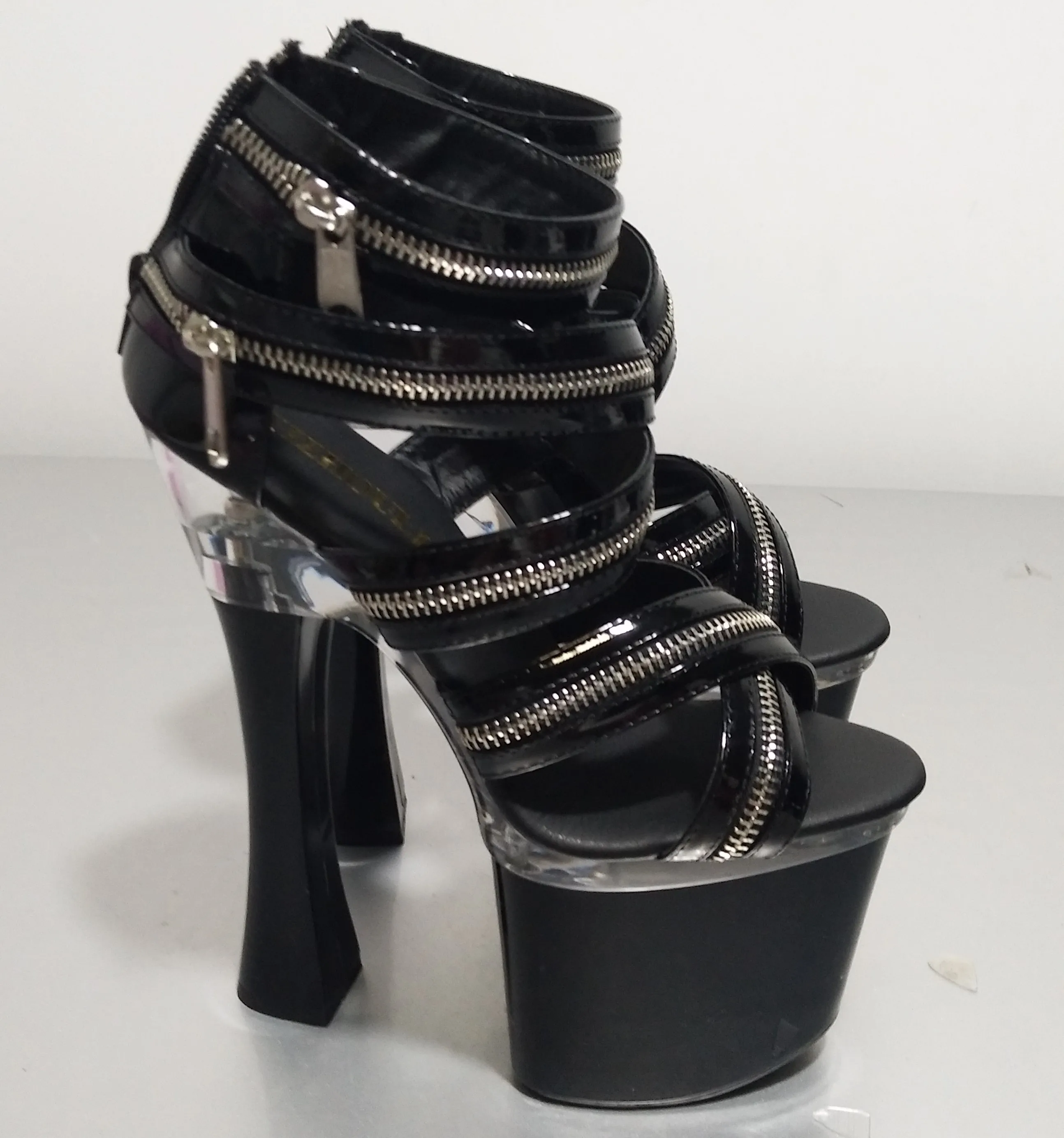 

Sexy heels with square zippers, platform chic gladiator sandals, and exotic 18 cm high dance shoes