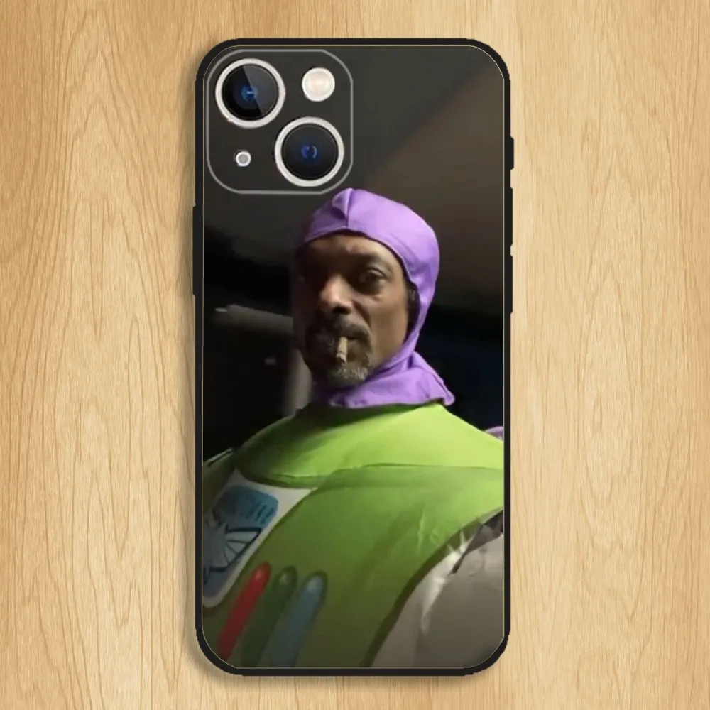 Snoop Dogg Rapper Funny Phone Case For iPhone15,14,13,12,11,Pro,Max,Plus,Mini,X,XS,XR,8,7,6,S,Plus,SE Soft Black Case