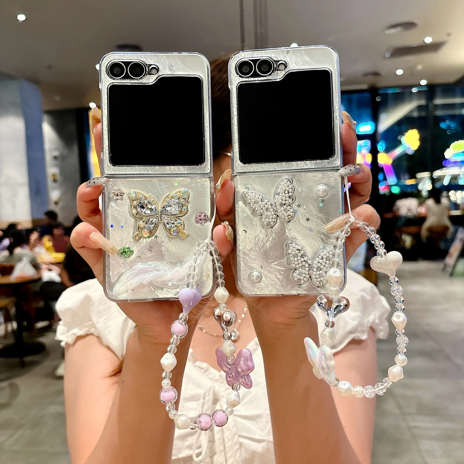 

Diamond Butterfly Phone Case For Samsung Galaxy Z Flip 7 6 5 4 Protective Back Cover For ZFlip5 ZFlip6 ZFlip7 Case Shell