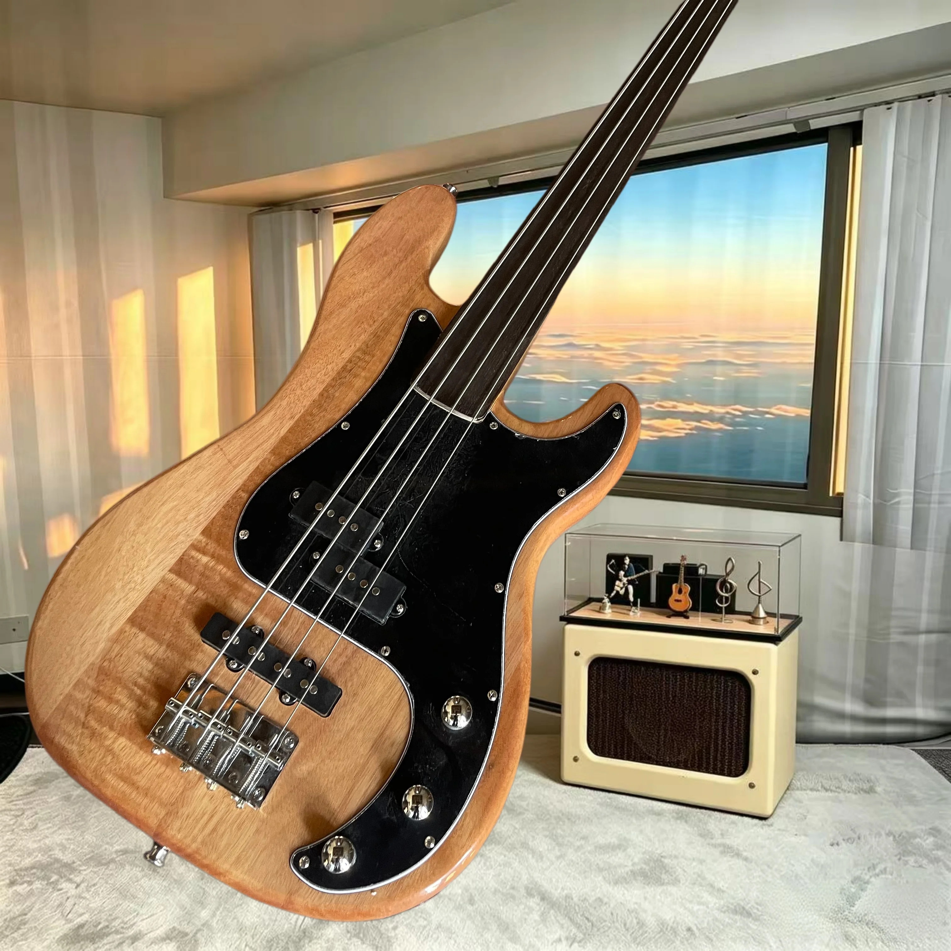 Natural Wood PB Fretless 4‑String Electric Bass PB&J Combined Pickups Black Tortoise Pickguard Chrome Hardware Funk Jazz Blues