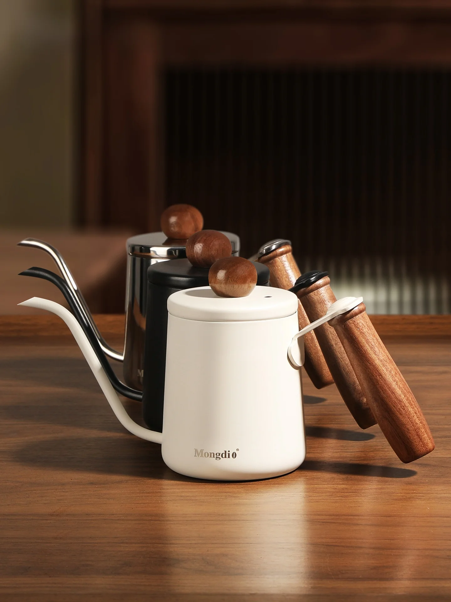 モンディオ-ステンレス製-手注ぎコーヒーポット-耳付き細口注ぎ口-コーヒー醸造ケトル-コーヒー愛好家向け